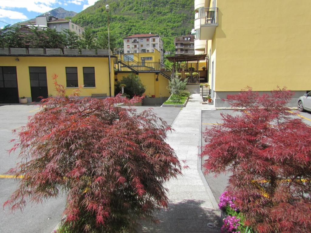Hotel Emiliana Villadossola Exterior photo